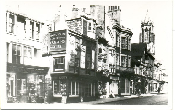 Photo:S2623 - West Street No.9 "Kings Head" demolished 1934 - Nos. 10 to 18 demolished 1933